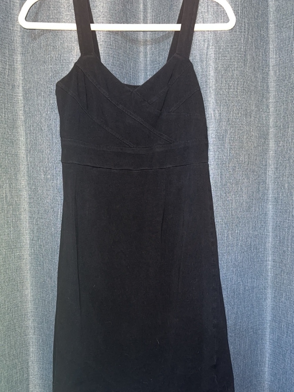 Classic Black Sleeveless Women's Dress